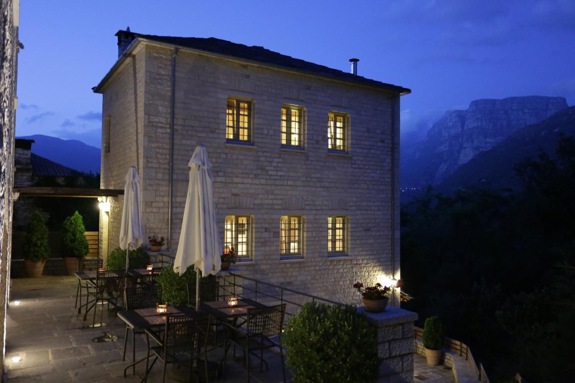 Gamila Rocks Mountain Hotel Аристі Екстер'єр фото