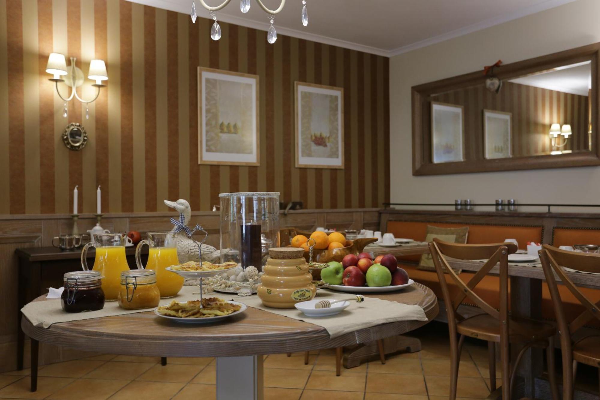 Gamila Rocks Mountain Hotel Аристі Екстер'єр фото