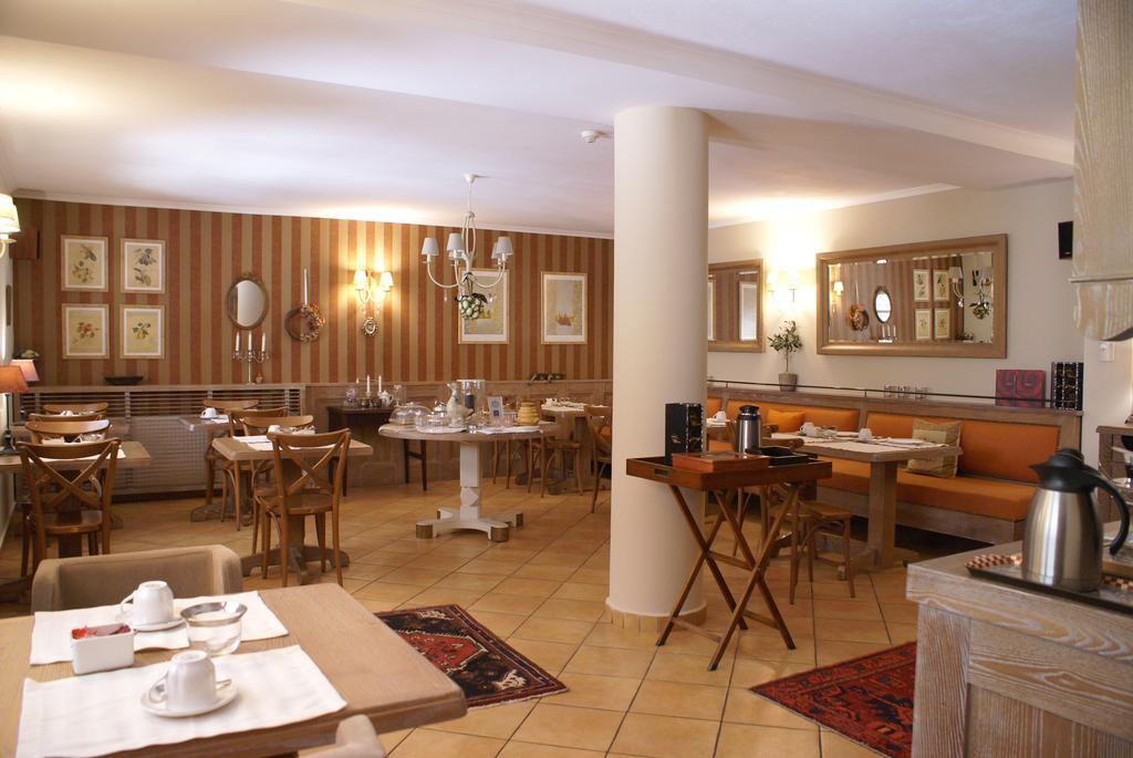 Gamila Rocks Mountain Hotel Аристі Екстер'єр фото